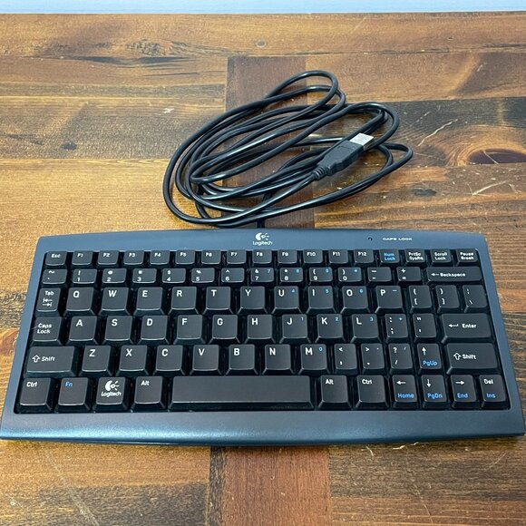 Compact Keyboard (Logitech) - Picture 1 of 3